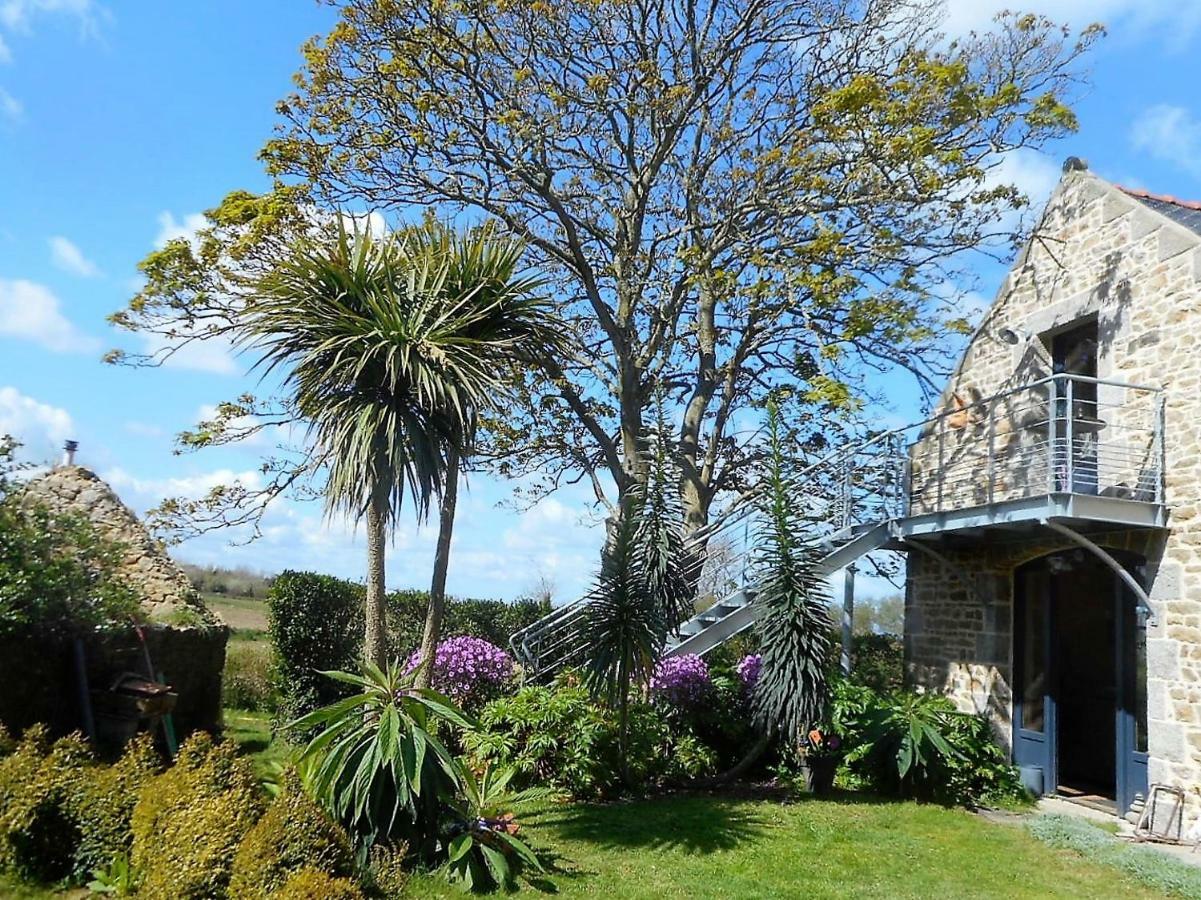 La Grange Aux Lievres, Gites Kerdoel Cléder 外观 照片